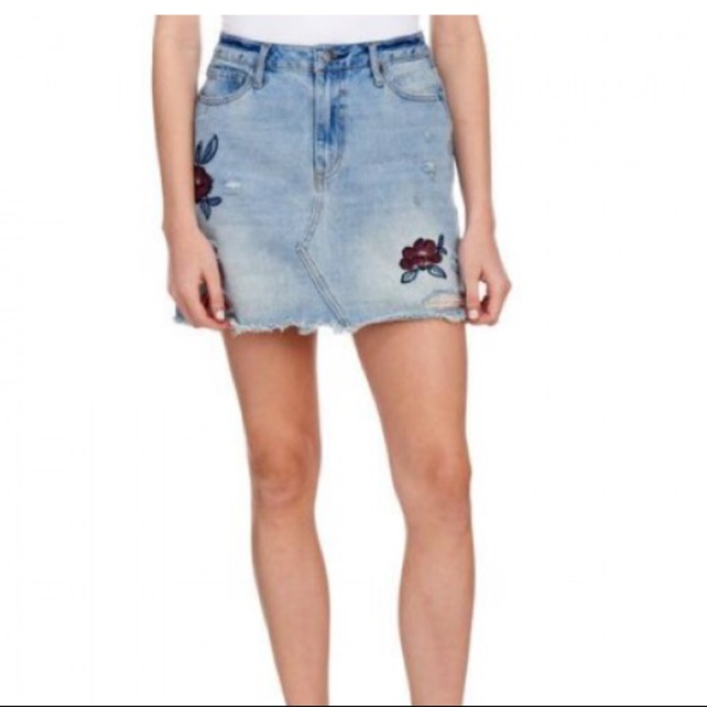 Coco Jamieson Clothing Denim skirt Floral Sz 29
